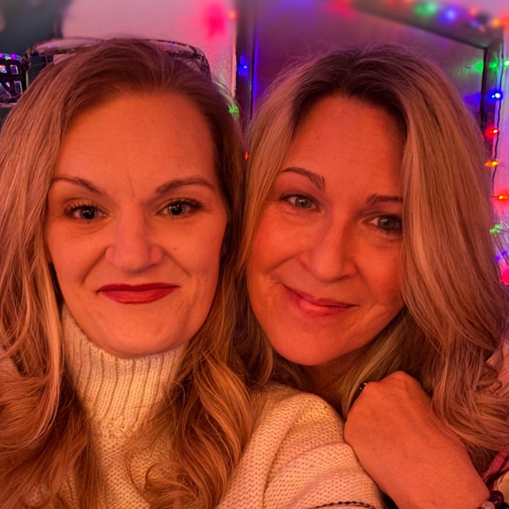 Meet your Posher, Courtney